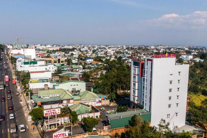 General 8 of 50