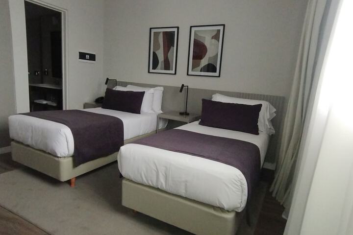 Room 46 of 99