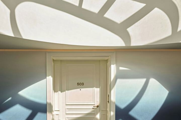 Room 71 of 168