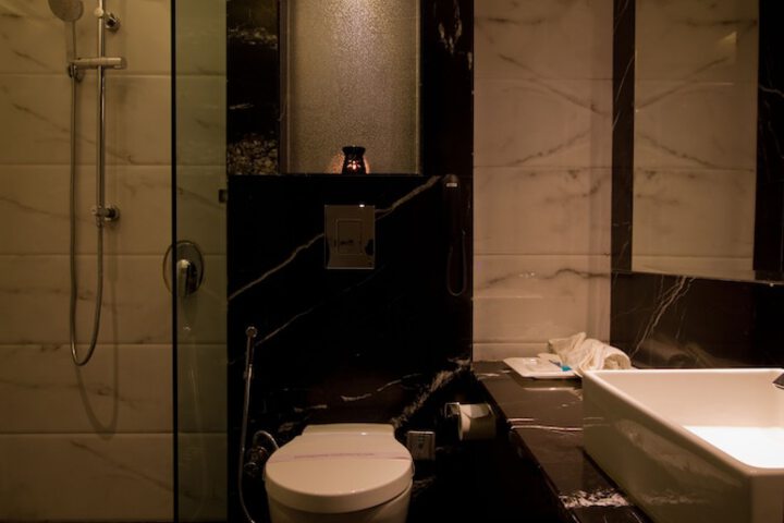 Bath Interior