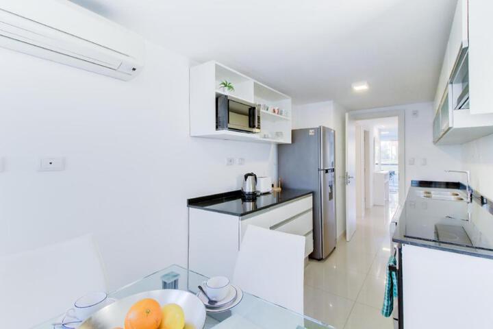 Oceana Suites Isabel ∙ Suite 006