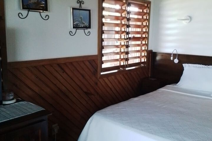 Room 11 of 292