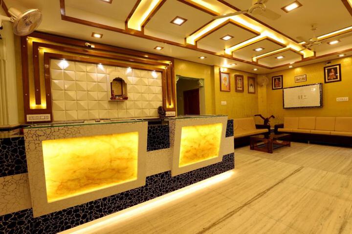 Hotel Bharat Niwas