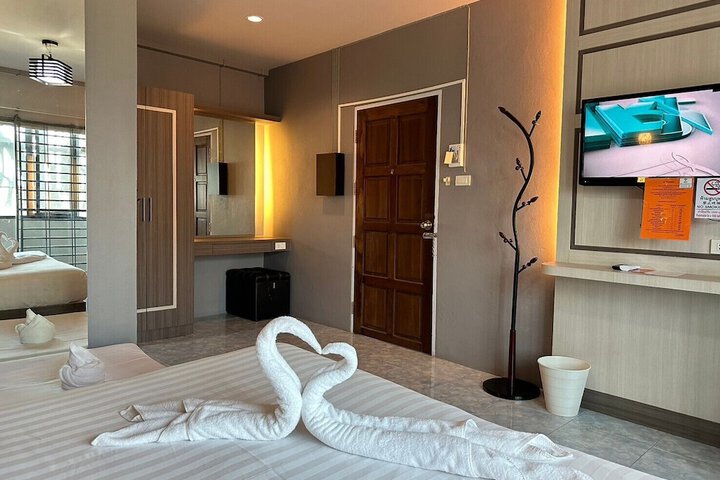 Room 73 of 167