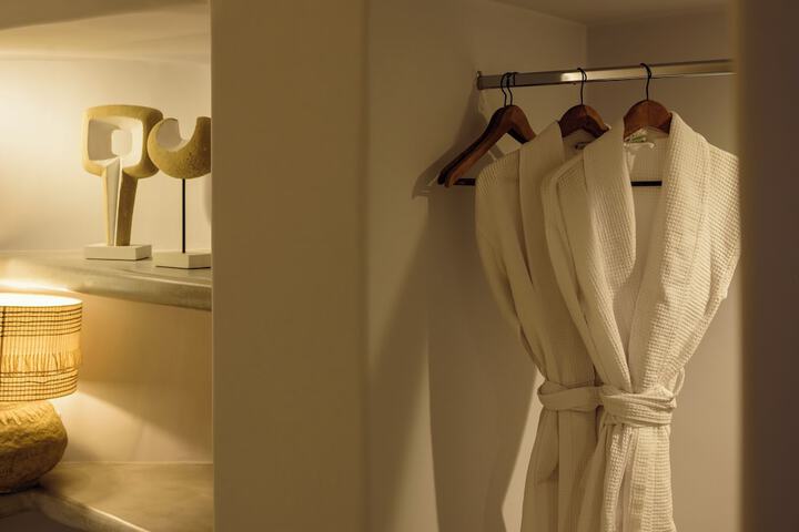 Room 40 of 192