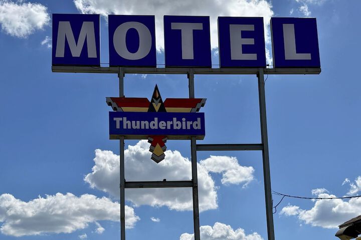 Photo of Thunderbird Motel Hillsboro