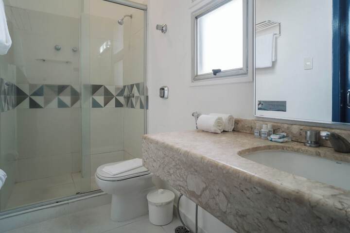 Clean Restrooms