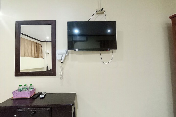 Room 21 of 36