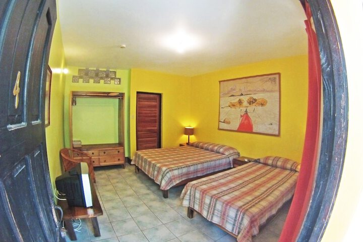 Room 6 of 97