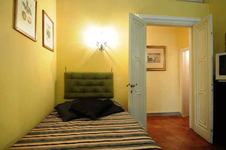 Room 13 of 333