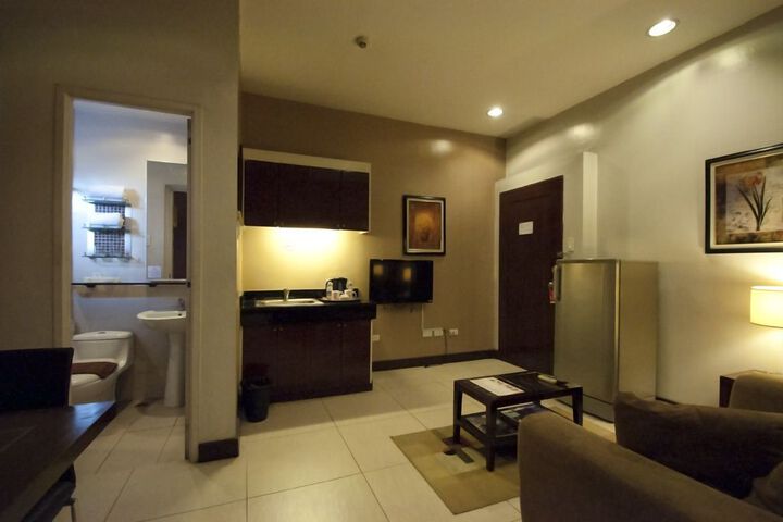 Room 60 of 73