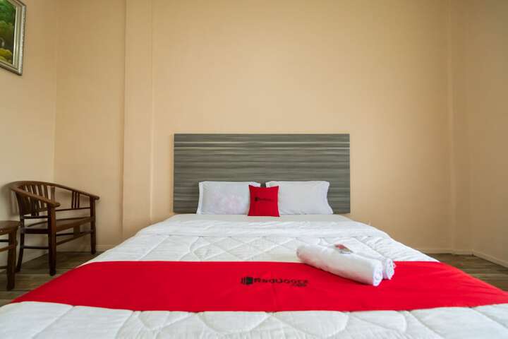 Room 13 of 39