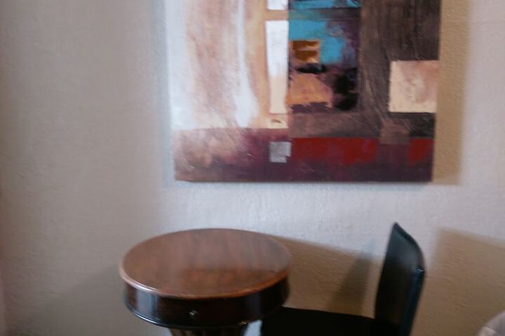 Room 14 of 66