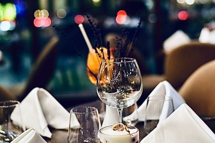 Dining 42 of 53