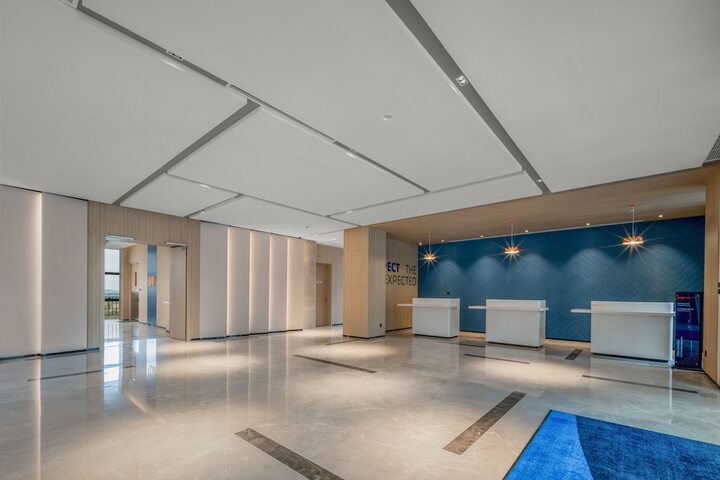 Hotel 33 of 35