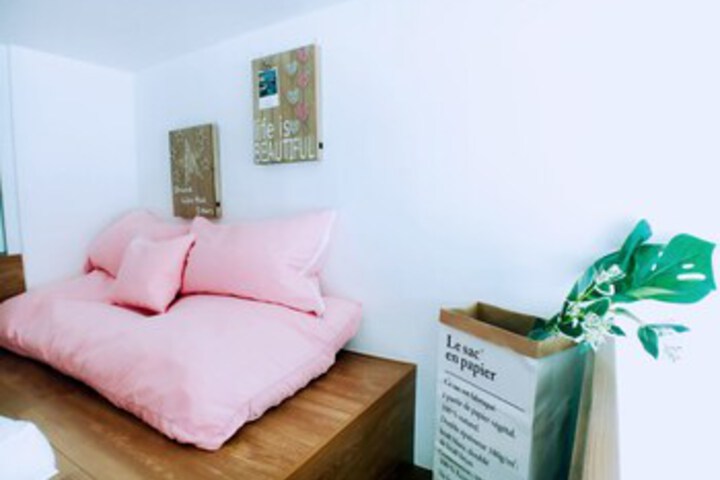 Room 34 of 60