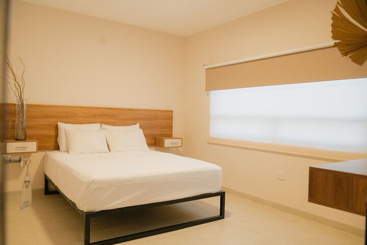 Room 9 of 53