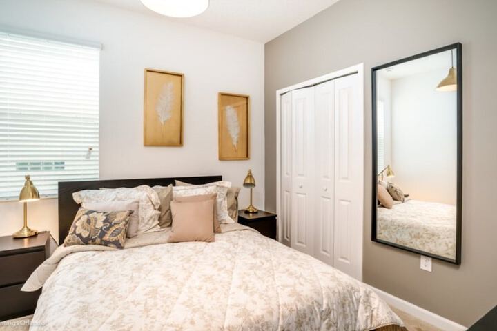 Room 4 of 64