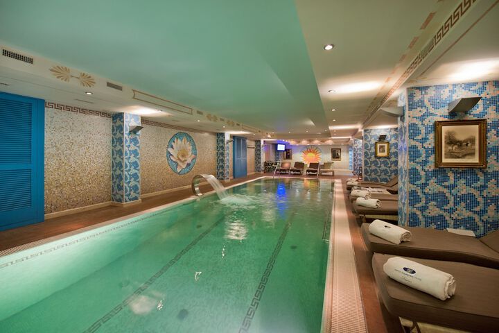 Pool 54 of 106