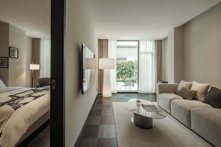 Room 25 of 45