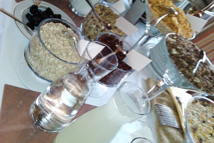 Breakfast/Coffee Service 99 of 124