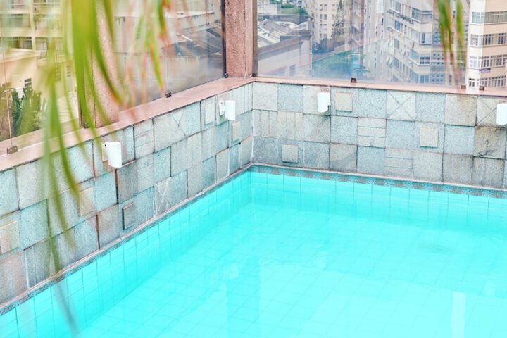 Pool 98 of 144