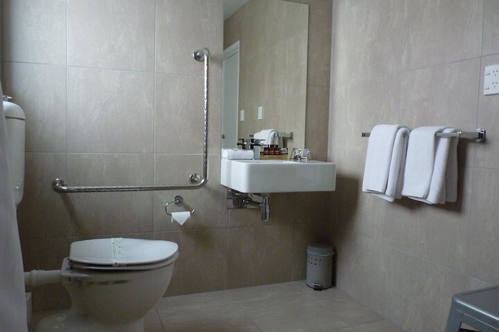 Room 17 of 26