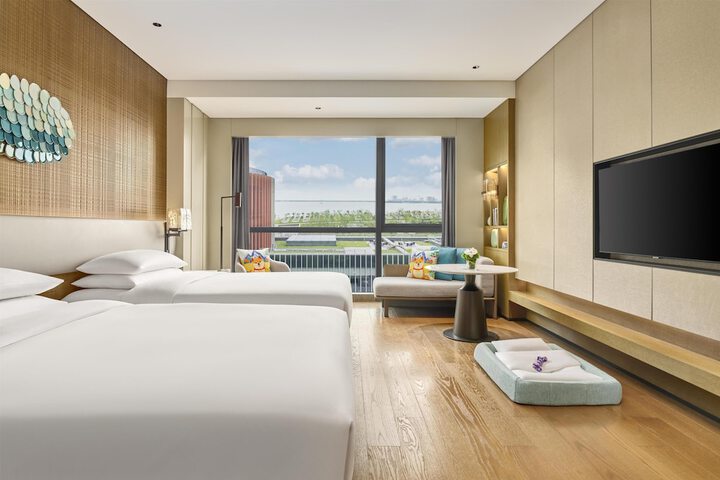 Room 47 of 114