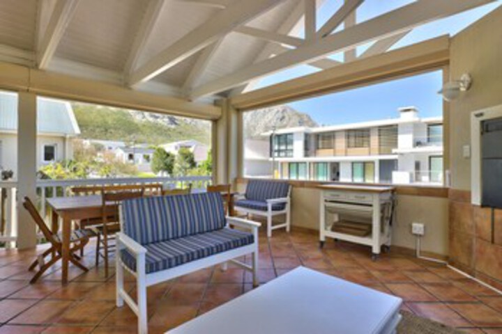 Terrace/Patio 124 of 132
