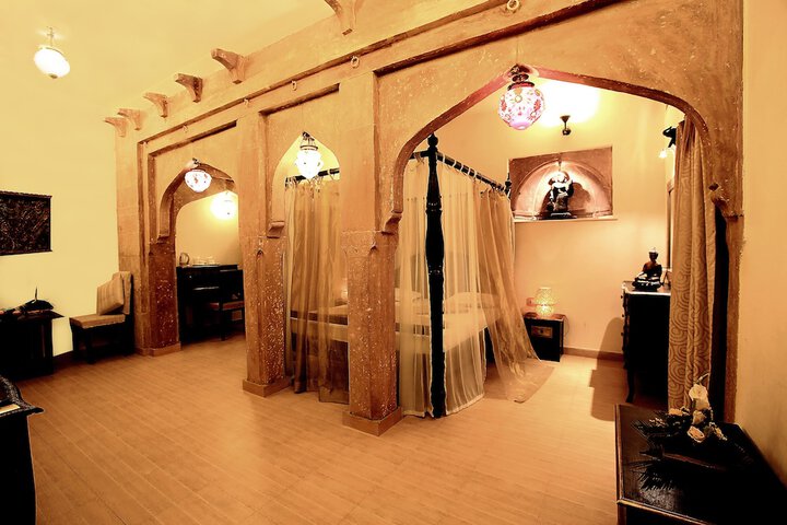 Room 46 of 97