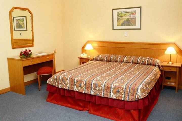 Room 7 of 43