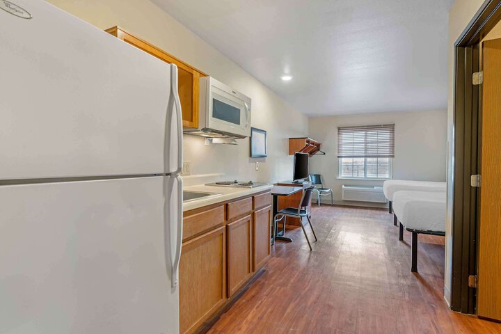 Standard Room, King or Two Doubles (9 of 11)