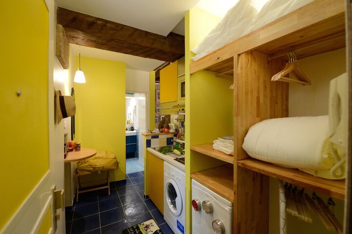 Room 415 of 648