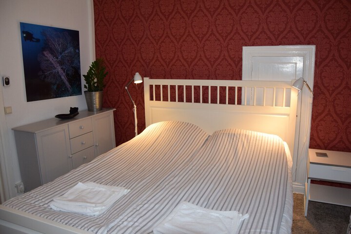 Room 13 of 14