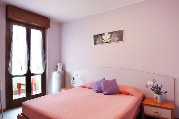Room 5 of 34