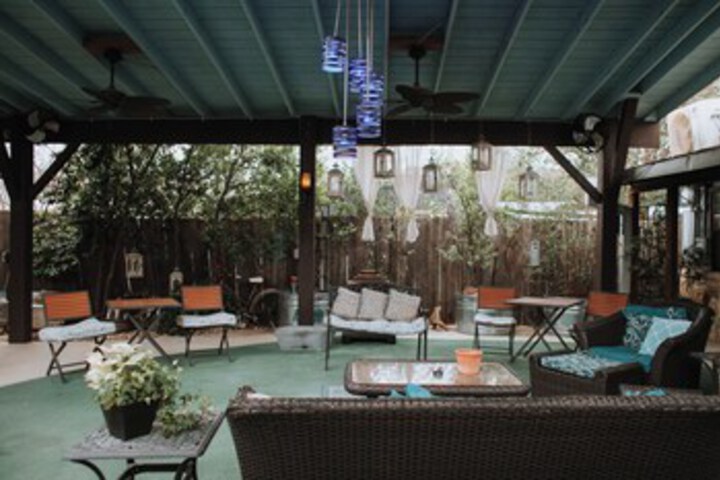 Hotel Exterior 241 of 267