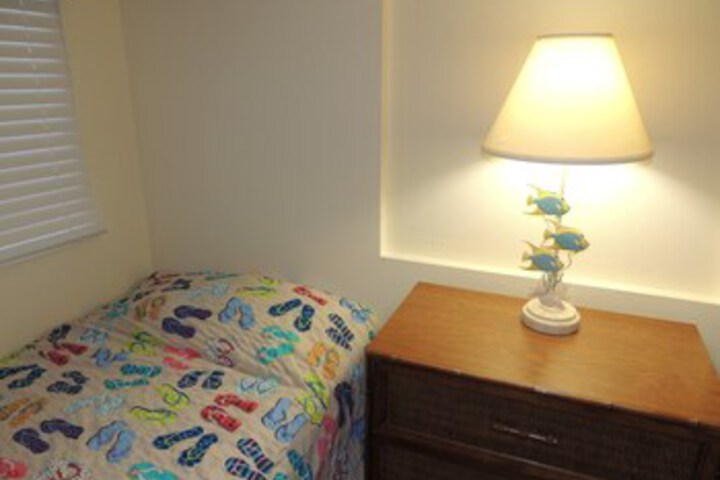 Room 44 of 48