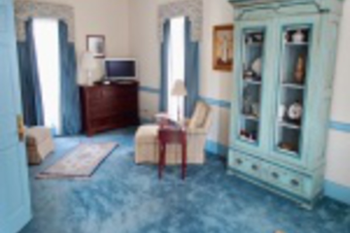 Room 168 of 240