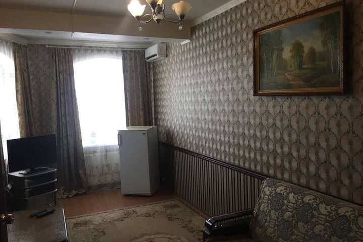 Room 17 of 19