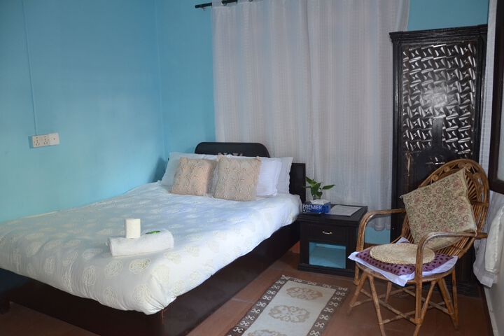 Room 12 of 14