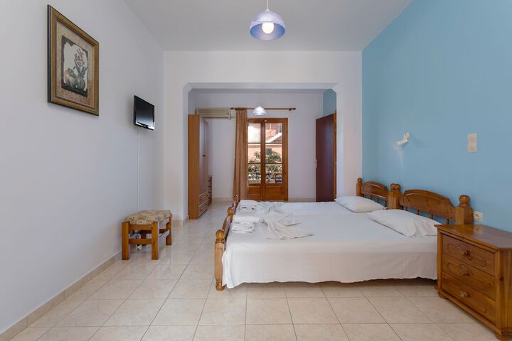 Room 14 of 62