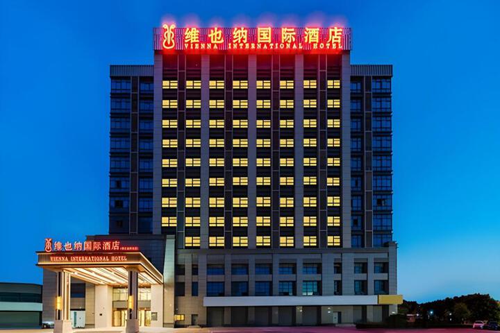 Vienna International Hotel Fujian Jinjiang Railway Station