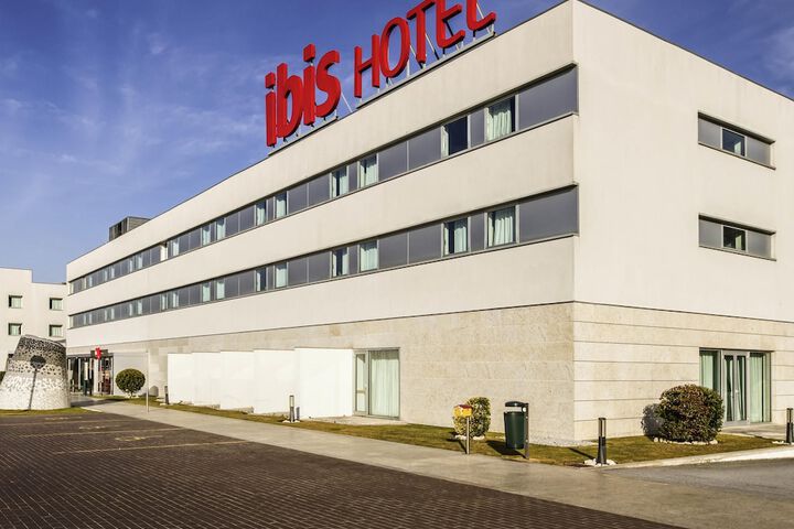 Hotel 68 of 80