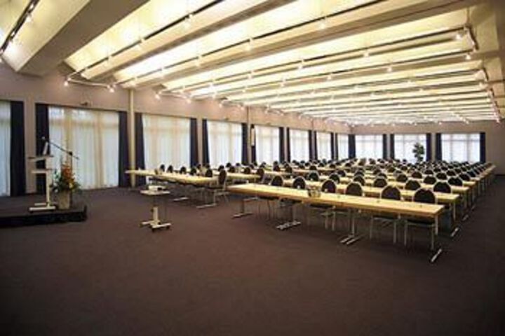 Meeting 54 of 72