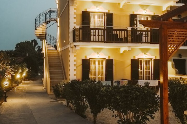 Hotel 17 of 18