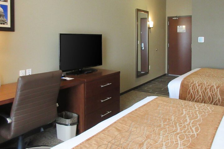 Room 30 of 61