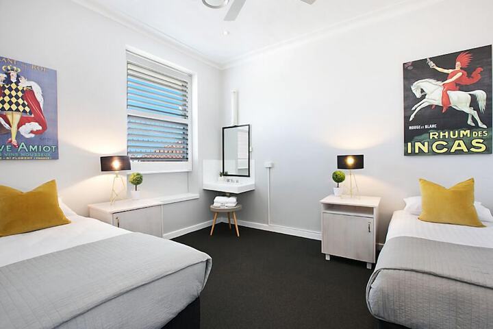 Room 12 of 45