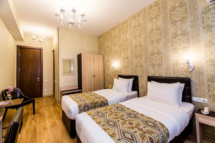 Room 40 of 108