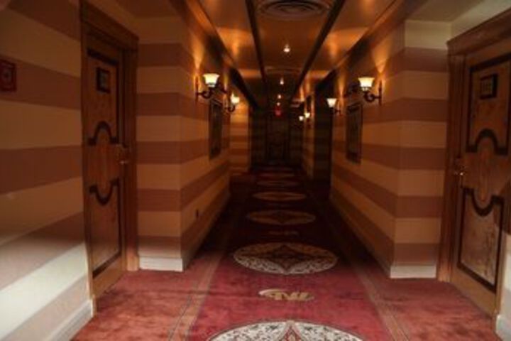 Ballroom/Hall 36 of 54