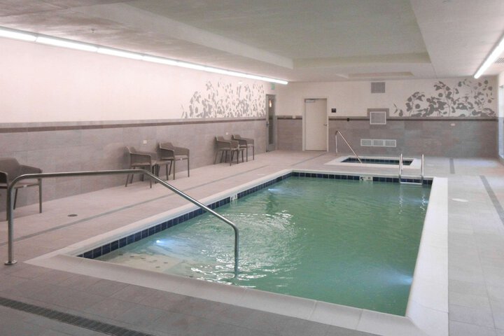 Hotel Pool